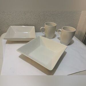 2 White Square Soup Cereal Bowls 10 Ten Strawberry Street 7 1/4” and 2 mugs G25